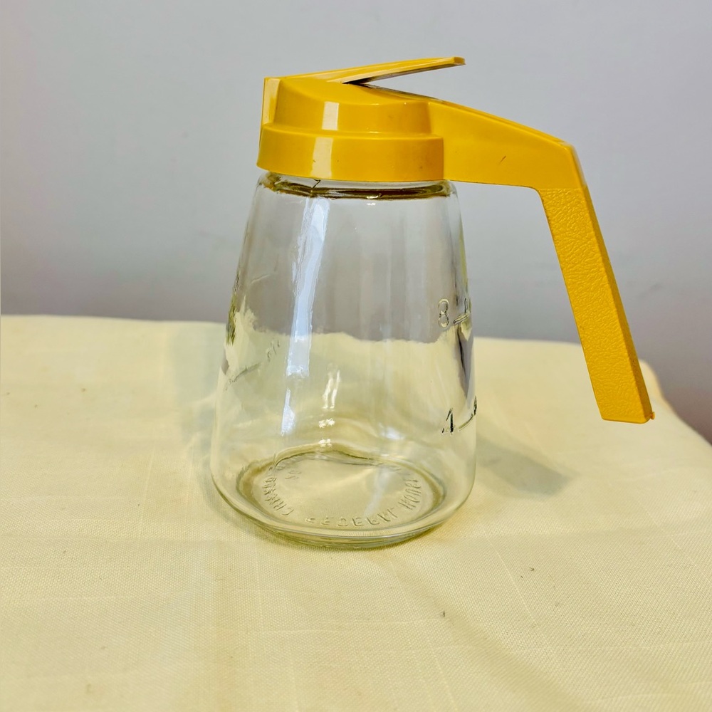 Federal Housewares Glass Mustard Yellow Lid Vintage Syrup Creamer Dispenser Jar